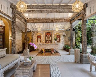 Pramana Giri Kusuma - Payangan - דלפק קבלה