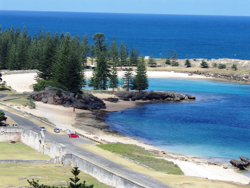 Panorama Seaside Apartments Norfolk Island - איי נורפוק - חוף