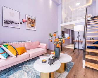 Xike Loft Light Luxury Apartment - Xi'an - Living room