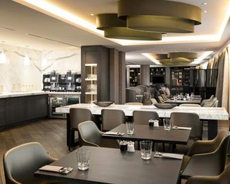 Hilton Amsterdam Airport Schiphol - Schiphol - Restaurant