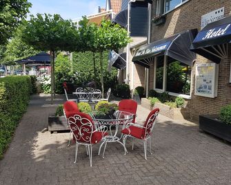 De Vier Seizoenen - Renesse - Innenhof