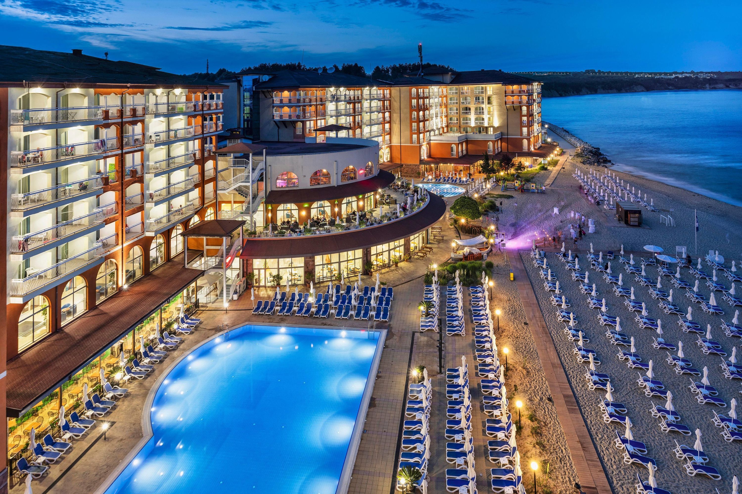 Sol Luna Bay - Obzor - Building