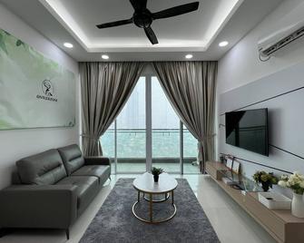 Paragon Suite By Antlerzone - Johor Bahru - Living room