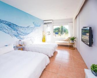 Lovestar Lakeside Hotel - Stars Building - Hengchun Township