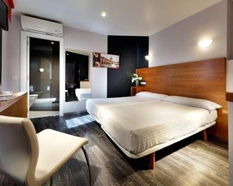 Exe Hotel El Magistral - Oviedo - Bedroom