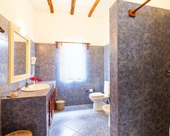 Lily Palm Resort - Watamu - Baño