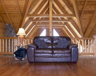 Anstead Suite - Mountain View - Roanoke - Sala de estar