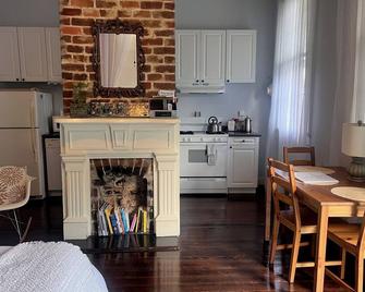 Cozy studio in enchanting New Orleans Neighborhood with AC, WiFi - Nueva Orleans