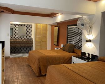 Hotel Villa de Madrid - Mexico City - Bedroom