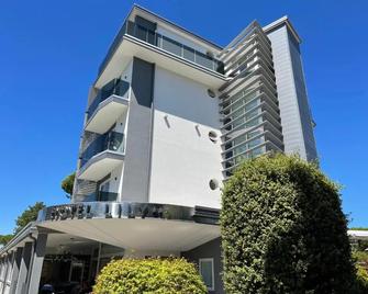 Hotel Lily - Bibione - Building