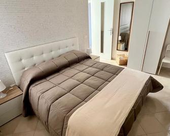 Dimora al Borgo - Cava de' Tirreni - Camera da letto