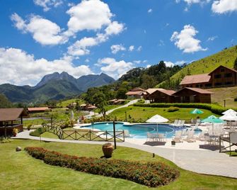 Fazenda Suica Le Canton - Teresópolis - Svømmebasseng