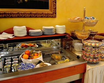 Tricolore Hotel - Reggio nell'Emilia - Buffet