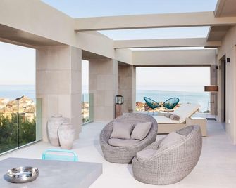 The Oasis by Don Carlos Resort - Adults Only - Marbella - Olohuone