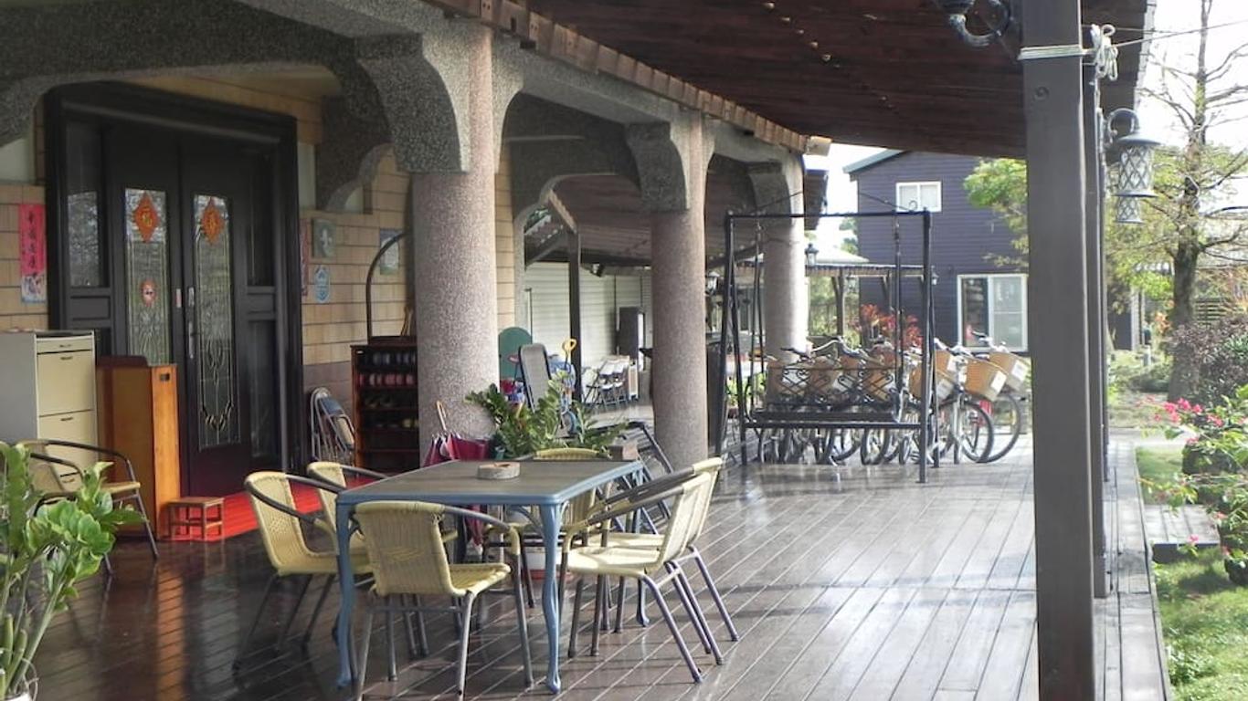 تشويوان جو بد آند بريكفاست