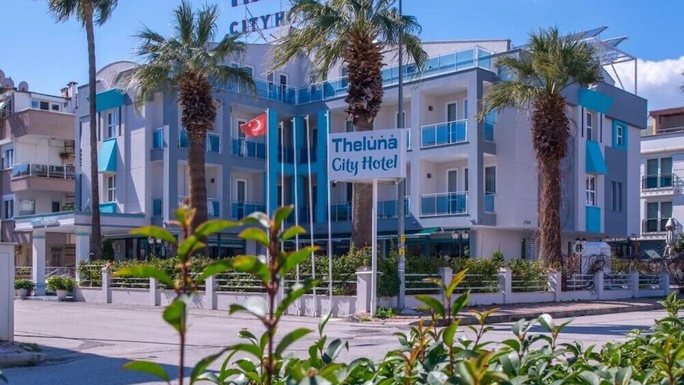Theluna City Hotel