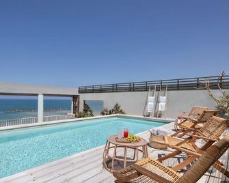 Sea Executive Suites - Tel Aviv - Piscine
