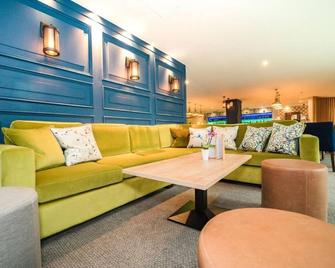 De Vere Cotswold Water Park - Cirencester - Bar