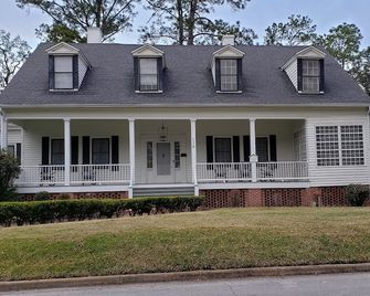 The Budd-Pafford House - Jefferson Quarters - Monticello - Budova