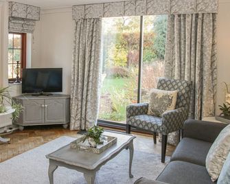 Little Beeches - Oswestry - Living room