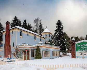 Alexander's Lodge (1 Queen bed, Breakfast Included) - אשפורד - בניין