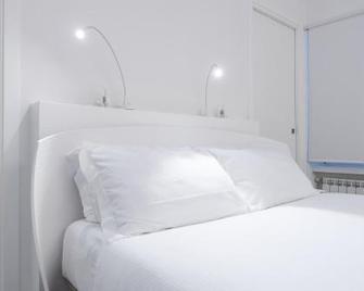 Duo Rooms - Mondovi - Спальня