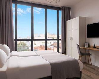 Hotel Terre Neuve - Paris - Schlafzimmer