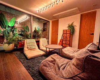 Lovely apartment on a peaceful hill in the heart of Seoul - 4BR/2BA - Seül