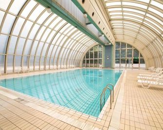 Hotel Urashima - Nachikatsuura - Pool