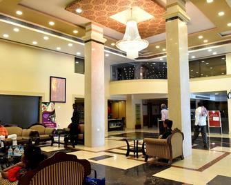 Hotel City Inn - Varanasi - Lobby