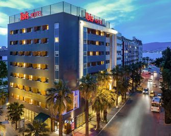 Ibis Izmir Alsancak - Esmirna - Edificio