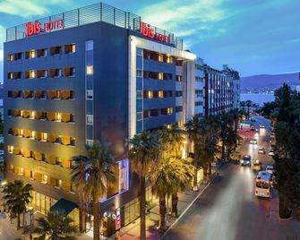 Ibis Izmir Alsancak - Izmir - Byggnad
