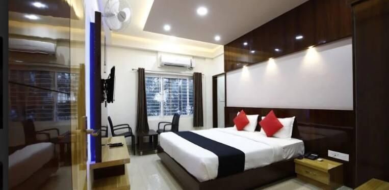 Royal blue meridian inn - באנגאלור - חדר שינה