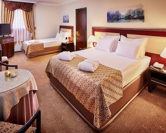 Gunes Hotel Merter - Istanbul - Sovrum