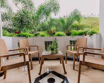 Ella Heaven Inn - Ella - Balcón