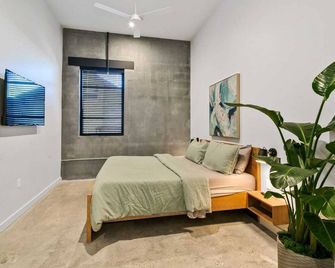 Claudia - Unit 4 | Sense of Calm and Relaxation, Walking Distance to the Excitem - ניו אורלינס - חדר שינה