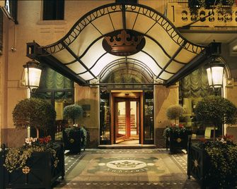 Andreola Central Hotel - מילאנו - לובי