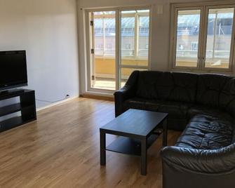 Guesthouse - Oslo Centrum - Oslo - Living room