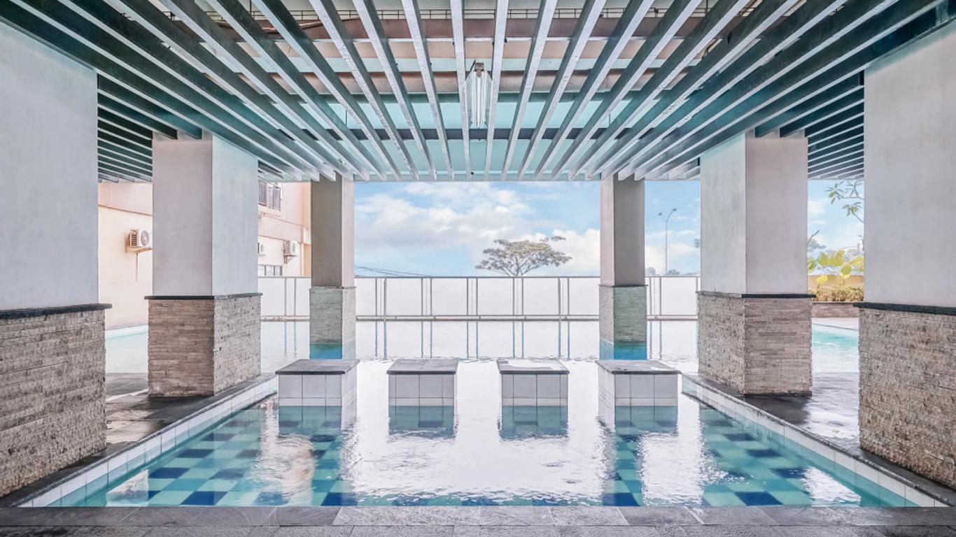 أو واي أو فلاجشيب 483 تامانساري بانوراميك