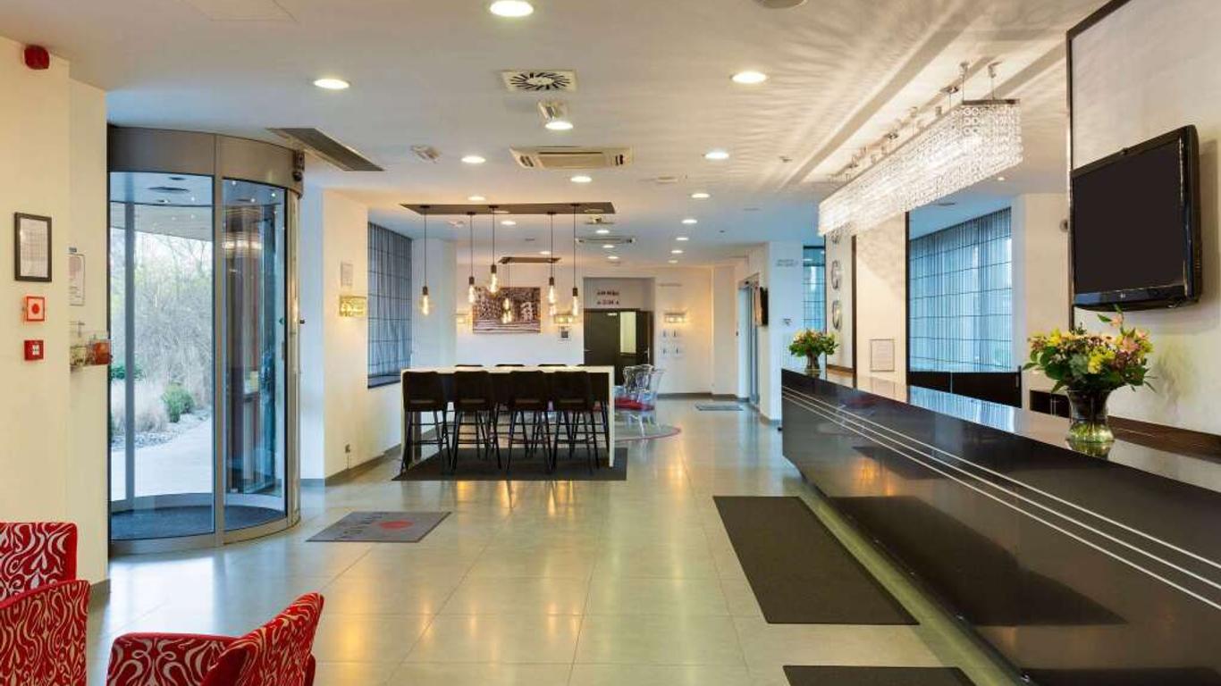 B&B HOTEL Brussels East Woluwe