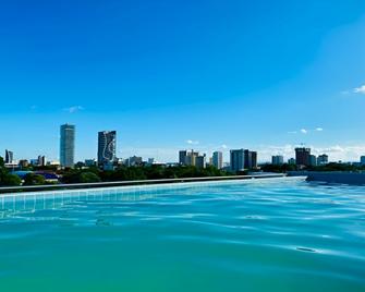 Delfines Collection Hotel by Mercure - Santa Cruz de la Sierra - Pool