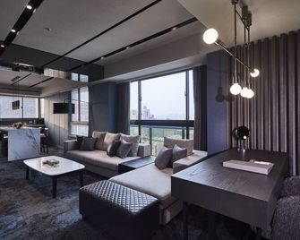 Kung Shang Design Hotel - Kao-siung - Salónek