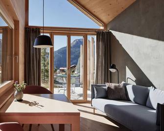 Pension Laresch - Zillis-Reischen - Living room