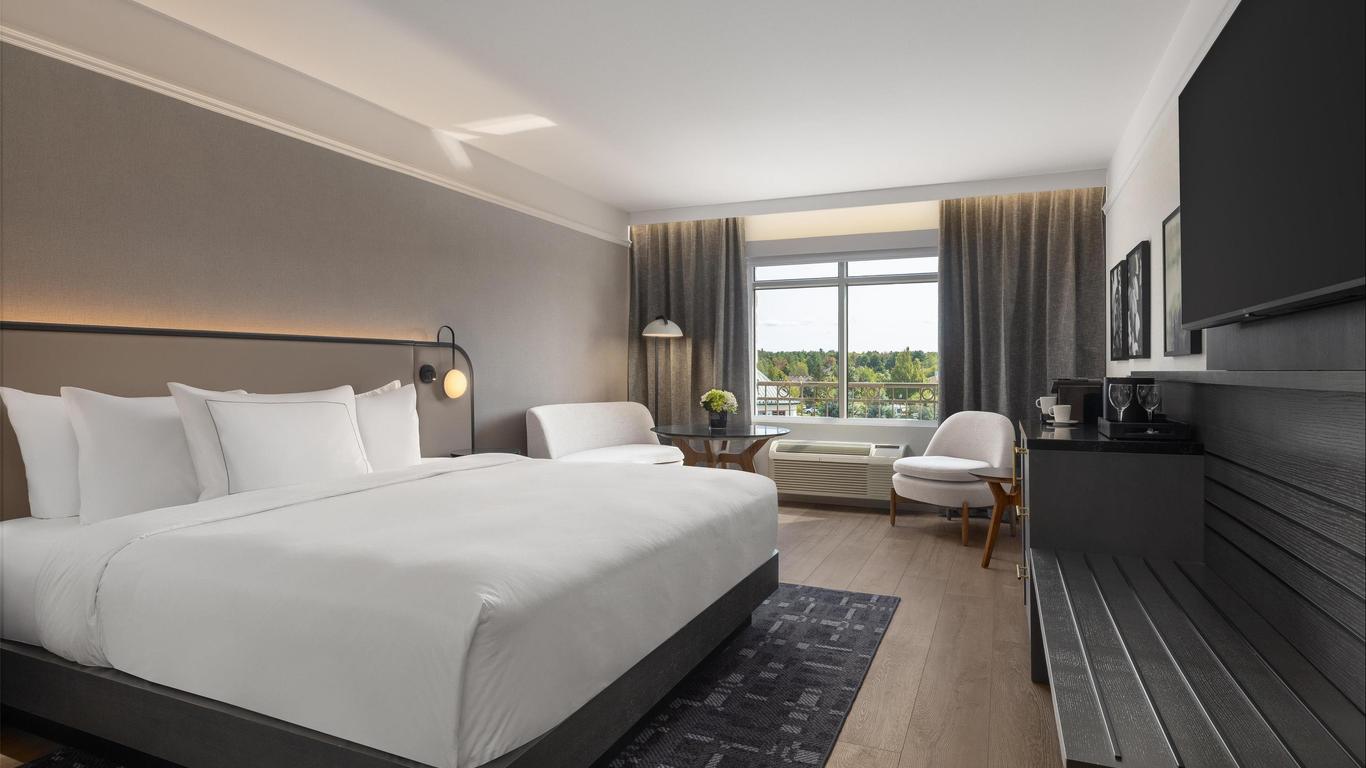 Hotel Vallea Bromont, Tapestry Collection by Hilton