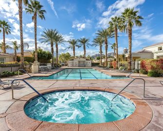 Casa La Paz Getaway Private Spa Bbq Pool 2br - La Quinta - Piscine