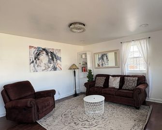 Family-friendly Home - Philadelphia - Phòng khách