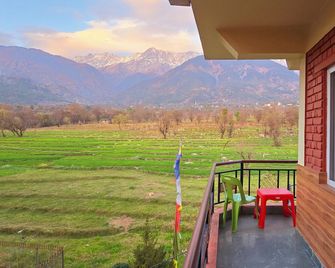 Hotel Samdupling Himalayan Brothers - Dharamshala - Parveke