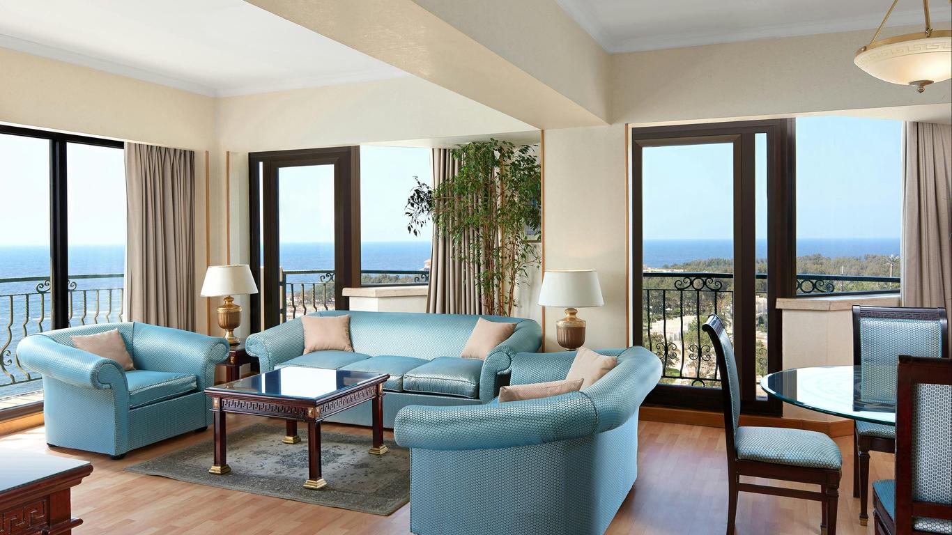 فندق شيراتون المنتزه