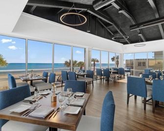 Gorgeous Oceanfront 2 Bedroom Villa - Pawleys Island - Restaurante
