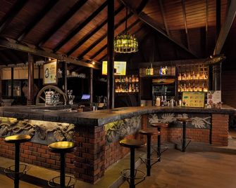 Tree Of Life Nature Resort - Kandy - Bar